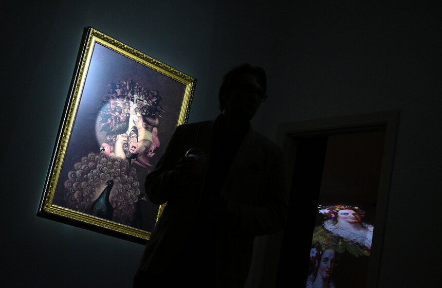 Выставка "Живые портреты Джузеппе Арчимбольдо" завершится в столице 30 сентября 8 фото