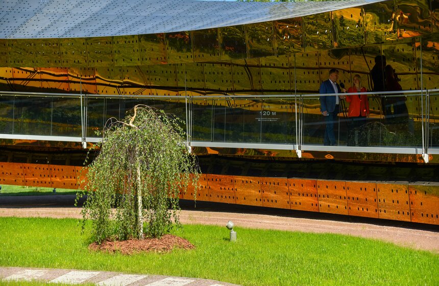 Аттракцион "Лента Мебиуса" открылся на ВДНХ 18 фото