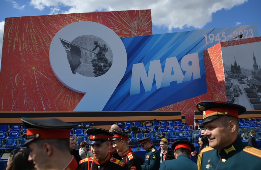 Парад в честь 78-й годовщины Победы завершился в Москве 40 фото
