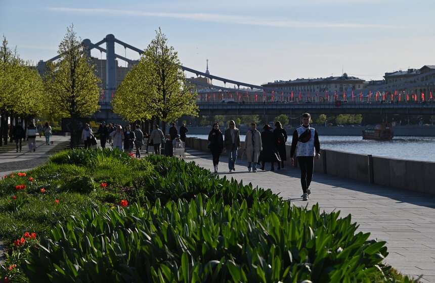 Минувший апрель стал одним из самых теплых за всю историю наблюдений в столице 19 фото