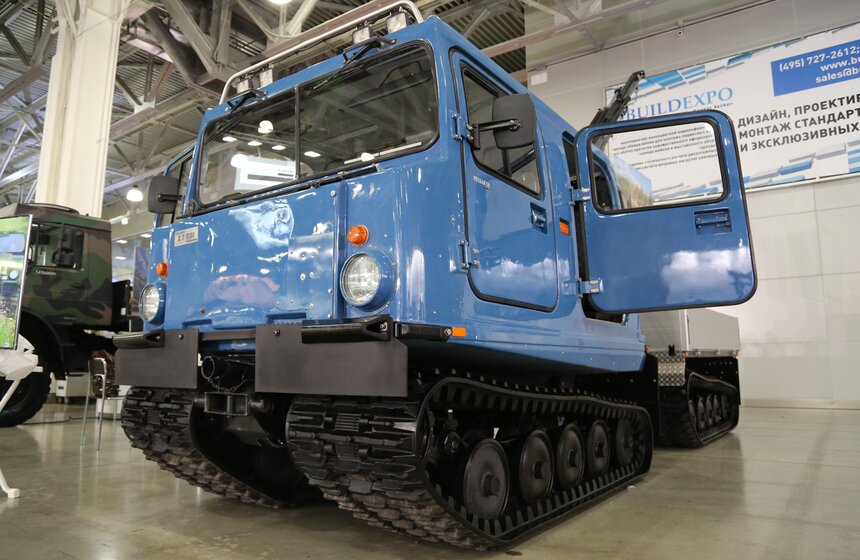 В "Крокус Экспо" открылась выставка вездеходов 5 фото