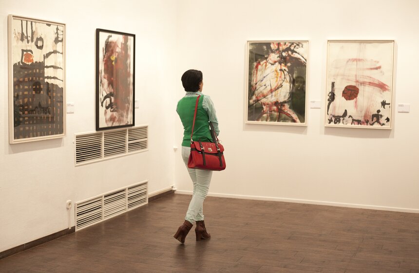 Выставка Сергея Алферова "ИзоМифология" 2 фото