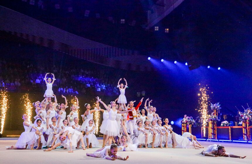 Гала-концерт "Звезды художественной гимнастики и мировой оперной сцены" прошел в Москве 17 фото