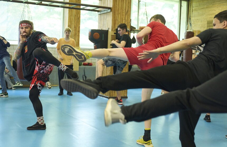 Федерация кикбоксинга России провела открытую тренировку в МГТУ им. Баумана 15 фото