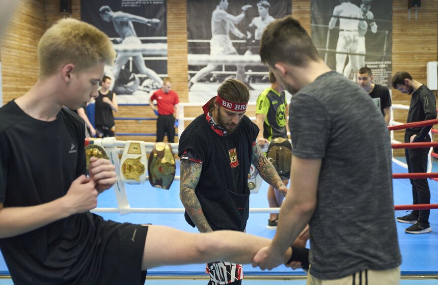 Федерация кикбоксинга России провела открытую тренировку в МГТУ им. Баумана 4 фото