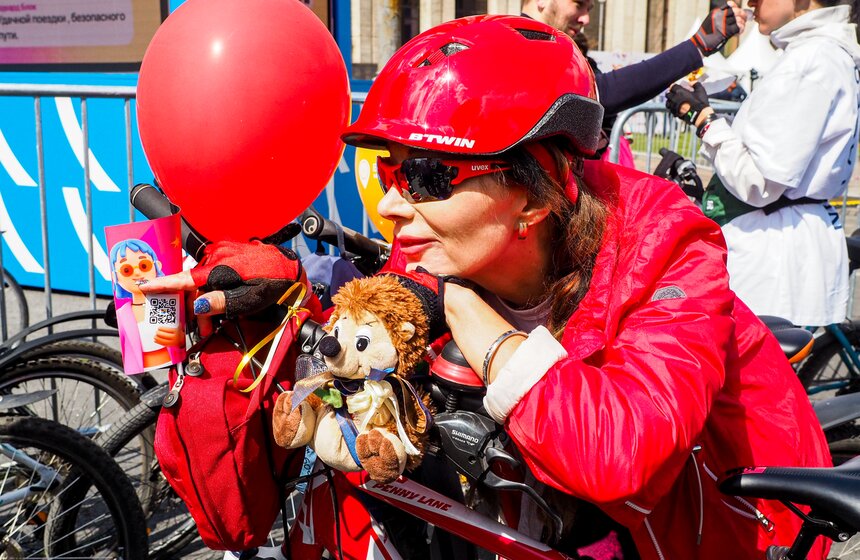 Около 50 тыс человек приняли участие в Московском весеннем велофестивале 5 фото