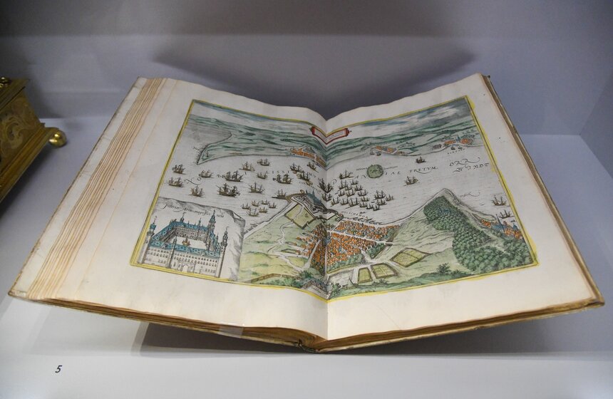 Выставка "Сокровищница датского короля Кристиана IV" открылась в Оружейной палате 12 фото