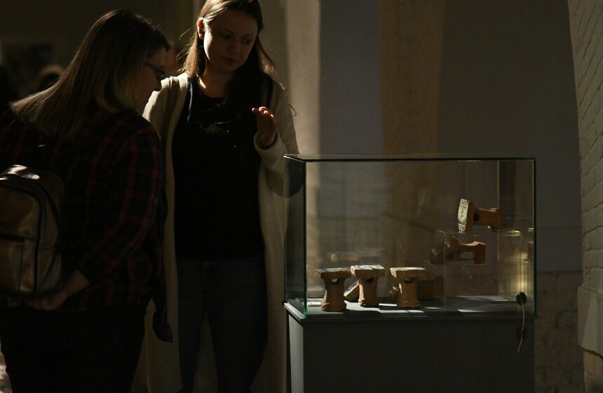 Выставка "Отдаждь мне первенство" открылась в Музее Москвы 19 фото