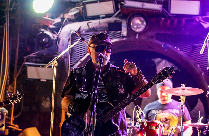 "Ночные волки" открыли мотосезон в Москве 19 фото