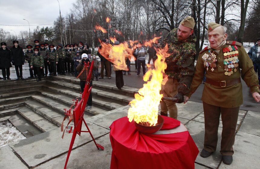 Во Дворце пионеров прошел военный праздник "Отчизны верные сыны" 3 фото