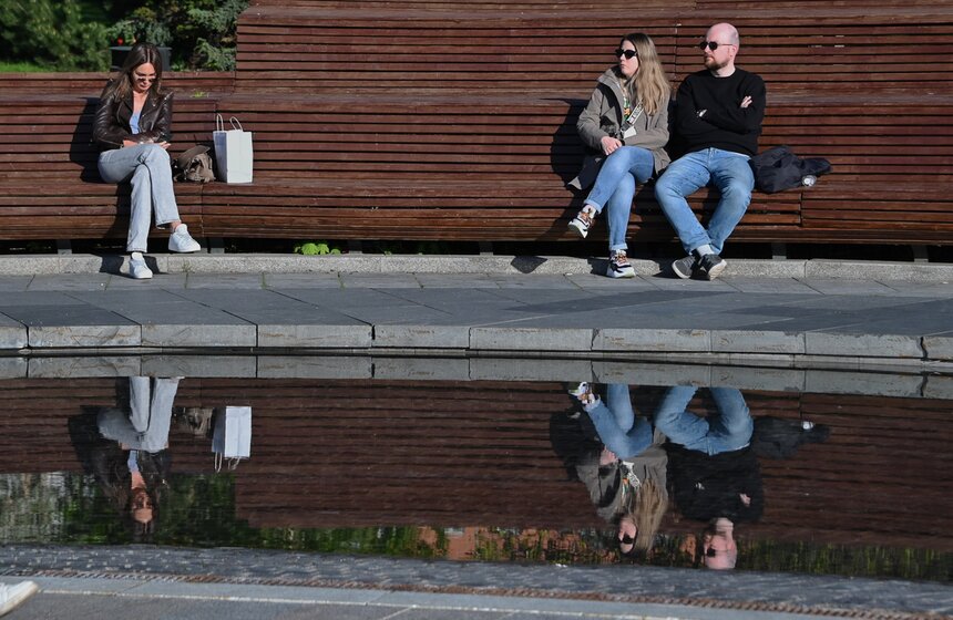 Минувший апрель стал одним из самых теплых за всю историю наблюдений в столице 20 фото