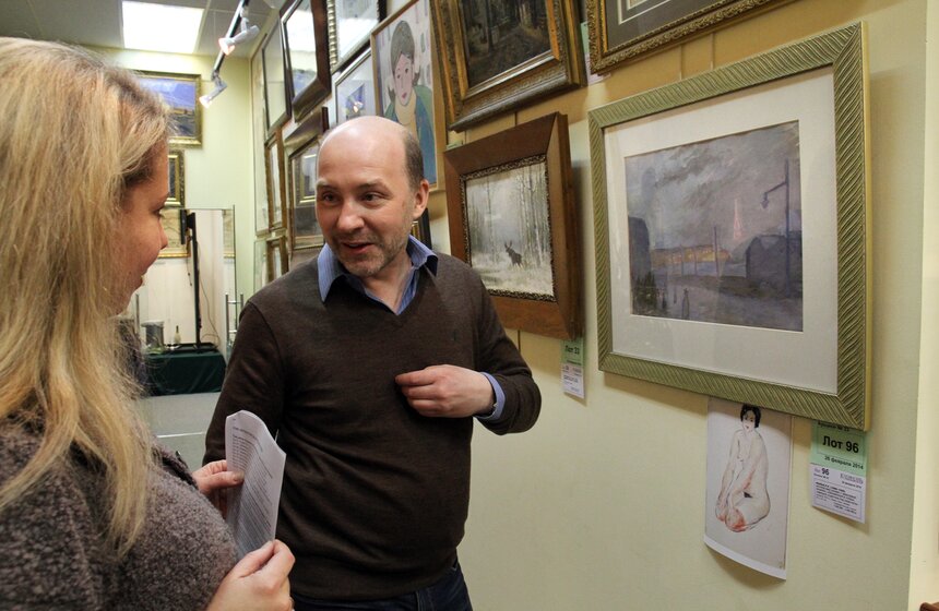 Предаукционная выставка редких книг и фотографий открылась в ЦДХ 1 фото