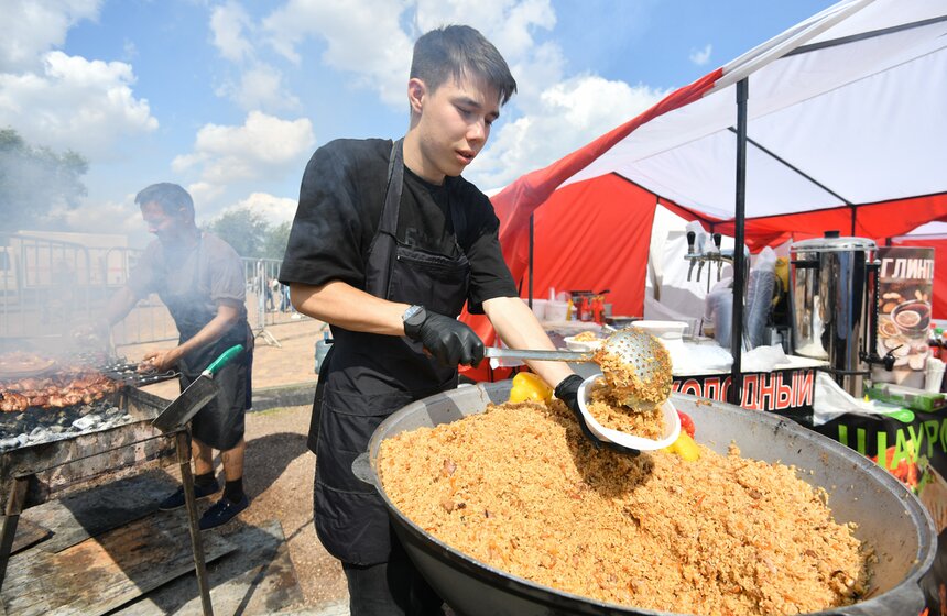 Общегородской праздник "Сабантуй-2023" прошел в Москве 7 фото