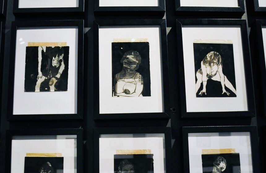 В Москве открылась выставка "Санкт-Петербургский Нуар" 8 фото