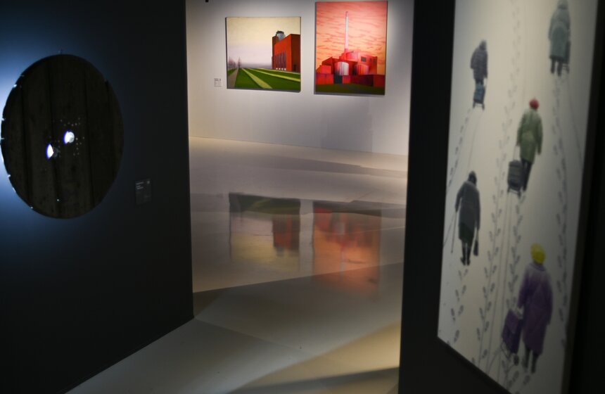 Выставка номинантов "Московской Арт Премии" открылась в столице 11 фото