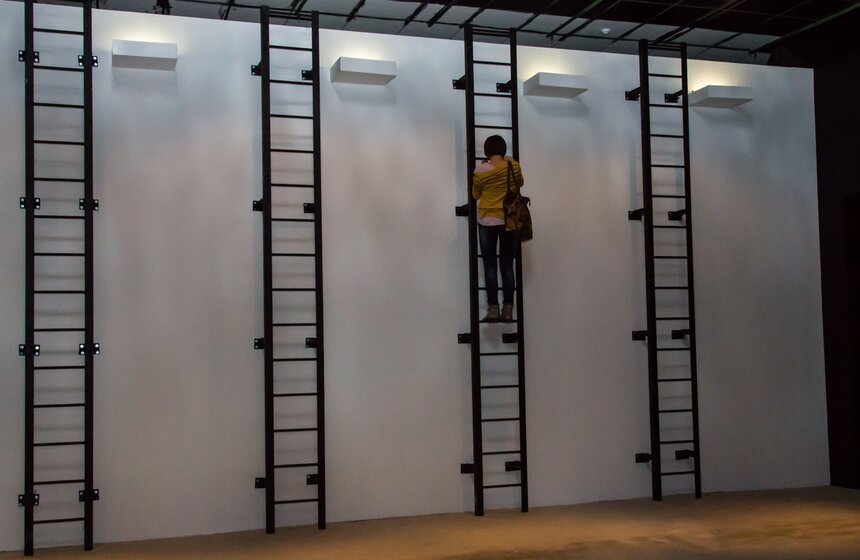 В Музее Москвы открылась выставка "Наверху" 16 фото