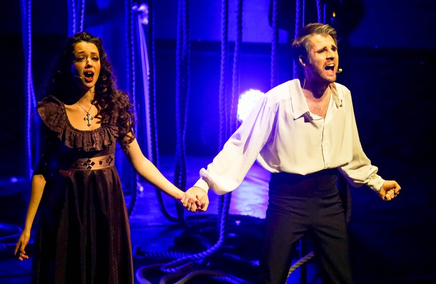 Первый показ рок-оперы "Юнона и Авось" Алексея Рыбникова прошел в театре "Градский Холл" 22 фото