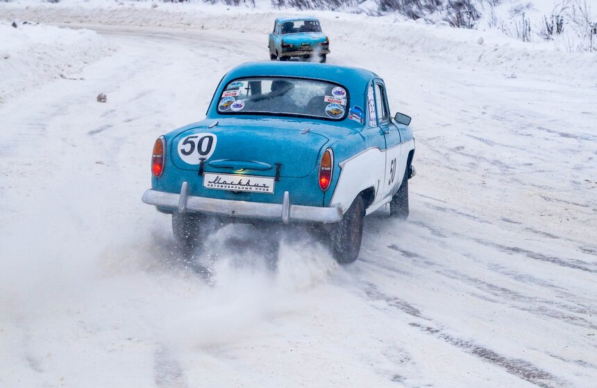 Автогонки на "Москвичах" состоялись на кроссовой трассе "Бородино" 6 фото