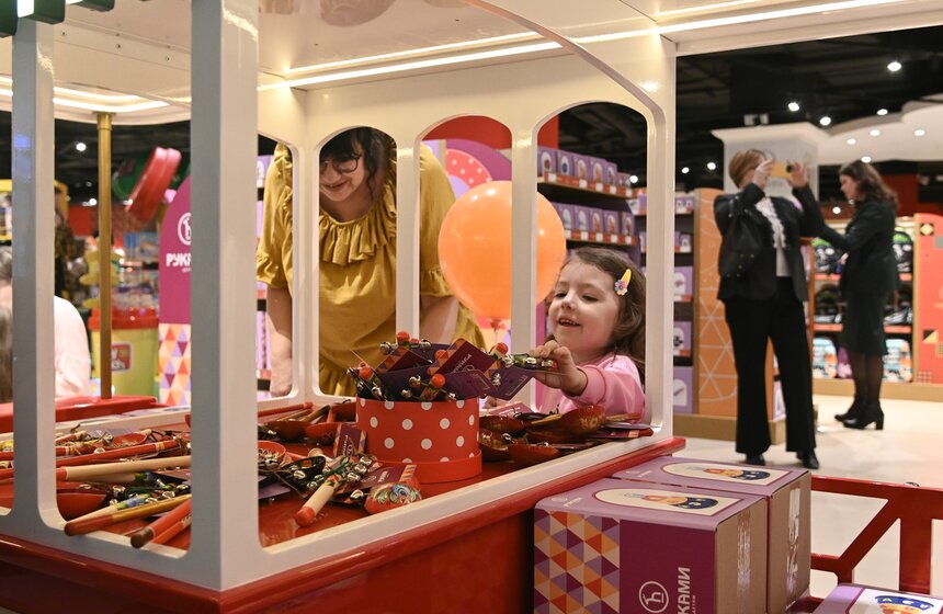 Флагманский магазин "ЦДМ Игрушки" открылся в Москве 15 фото