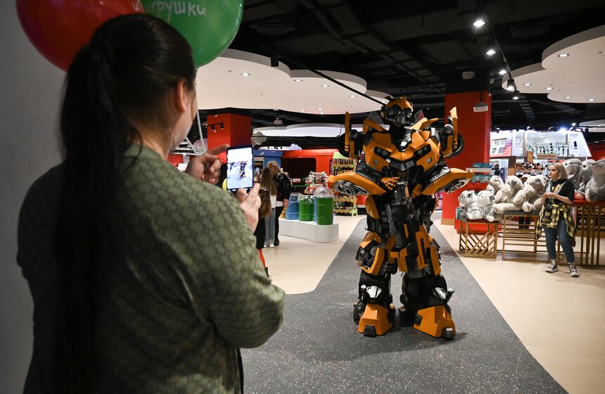 Флагманский магазин "ЦДМ Игрушки" открылся в Москве 11 фото