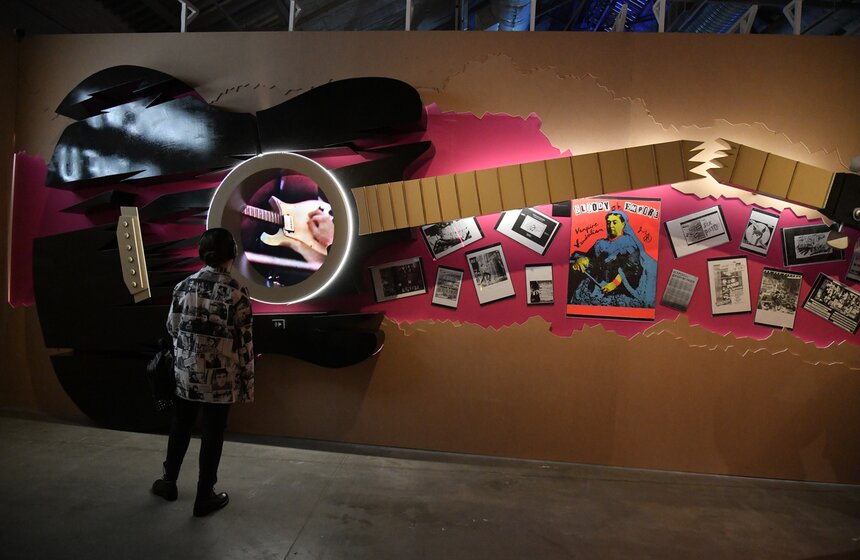 В Москве открылась выставка "Панк-культура. Король и Шут" 4 фото