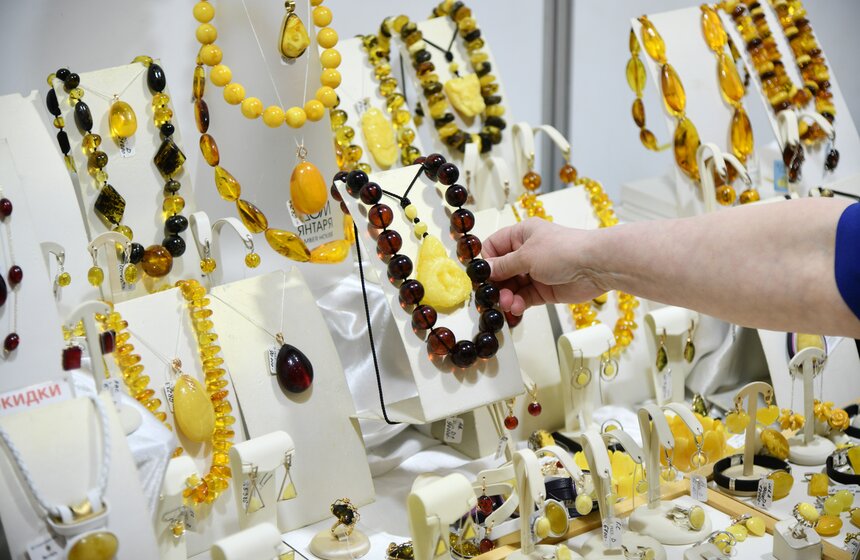 Выставка "Ювелирный вернисаж" состоялась на ВДНХ 13 фото
