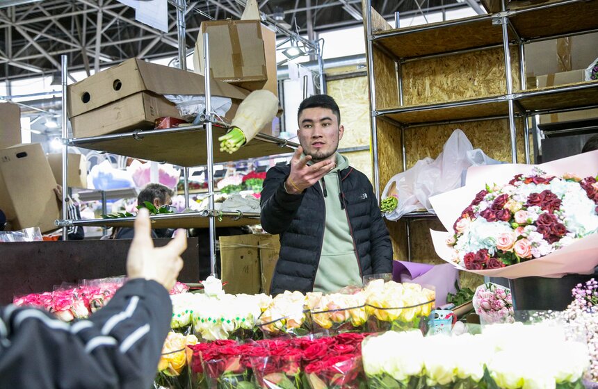 Количество покупок цветов в преддверии 8 Марта уменьшилось в РФ на 3% 19 фото