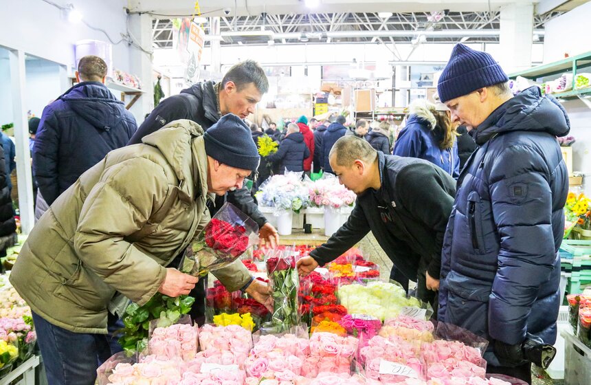 Количество покупок цветов в преддверии 8 Марта уменьшилось в РФ на 3% 13 фото