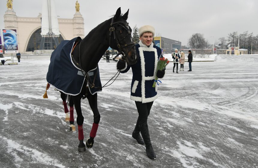 Специальная тематическая программа к 8 Марта прошла на ВДНХ 2 фото