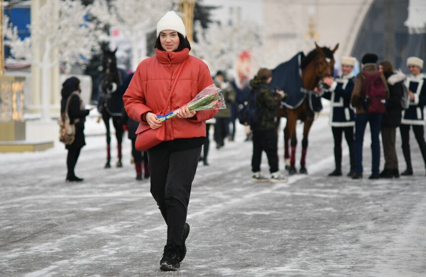 Специальная тематическая программа к 8 Марта прошла на ВДНХ 17 фото