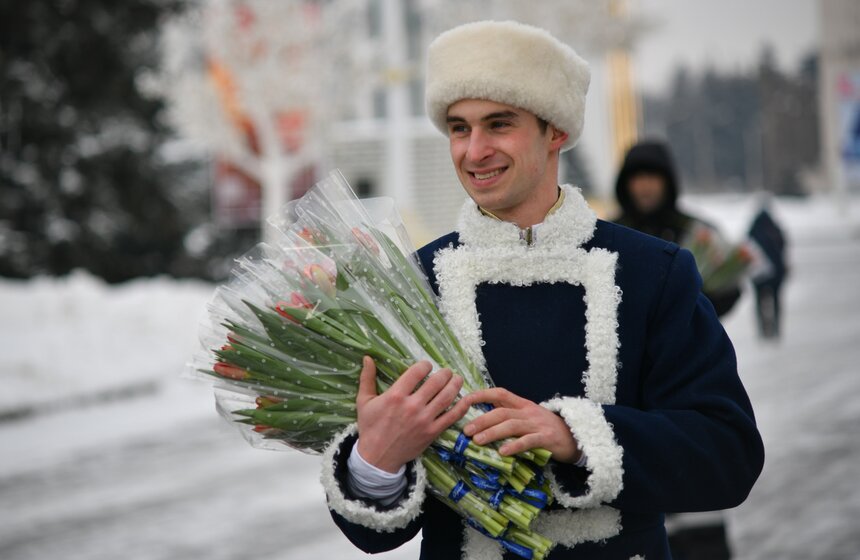 Специальная тематическая программа к 8 Марта прошла на ВДНХ 8 фото