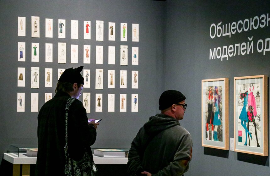 Выставка "Дом моделей. Индустрия образов" открылась в Музее Москвы 9 фото
