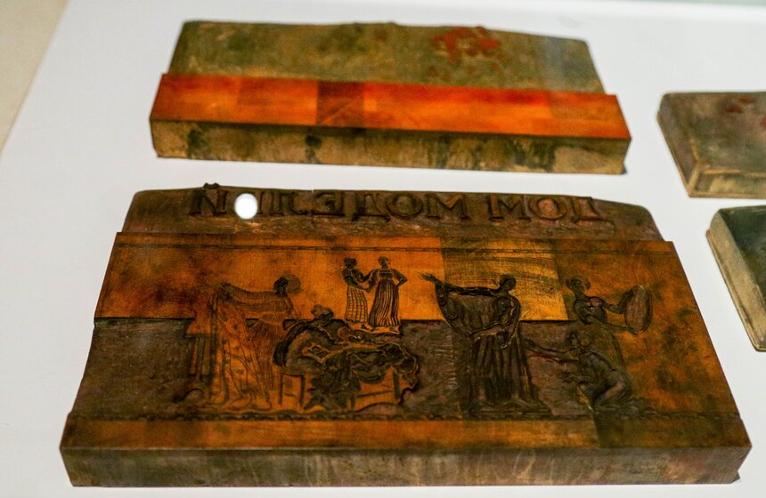 Выставка "Дом моделей. Индустрия образов" открылась в Музее Москвы 4 фото