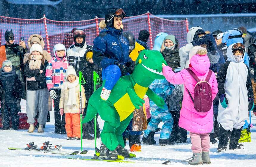 Спортивный карнавал Sparrow Hills 2023 провели в столице 21 фото