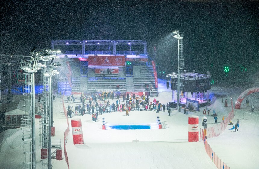 Спортивный карнавал Sparrow Hills 2023 провели в столице 30 фото