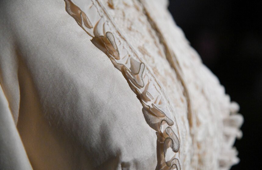 Выставка "ЛАМАНОВА. Русский дресс-код" открылась в Старом Английском дворе 9 фото