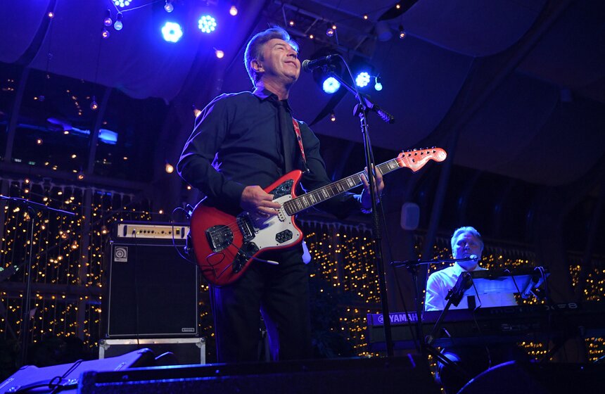 Праздничный концерт Валерия Сюткина прошел на ВДНХ 16 фото