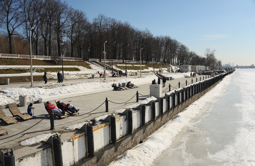 Метеорологическая весна пришла в столицу 16 фото