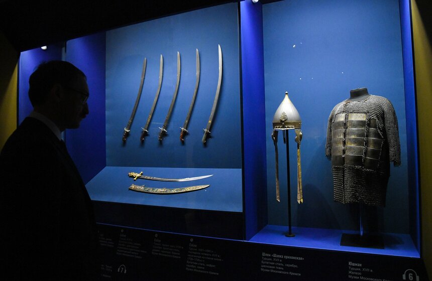 Выставка "Небесное воинство. Образ и почитание" открылась в Музеях Московского Кремля 17 фото