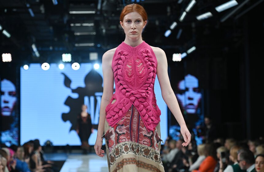 Показы в рамках Volga Fashion Week впервые прошли в Москве 12 фото