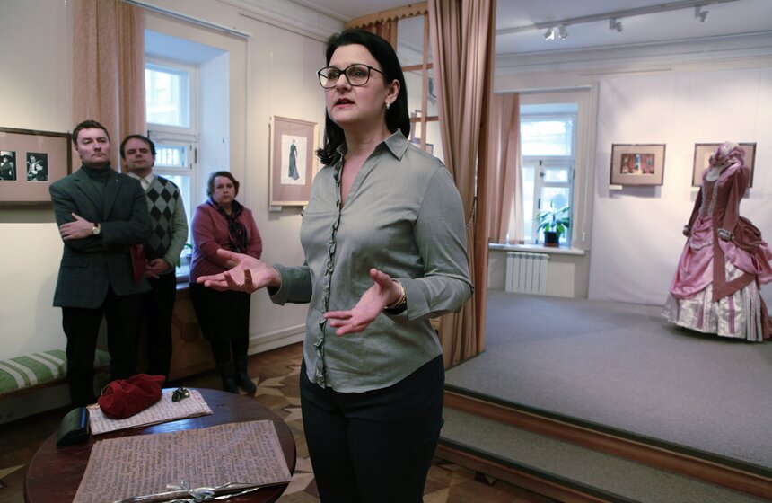 Выставка "Театральный костюм" открылась в Музее Л.Н. Толстого 10 фото