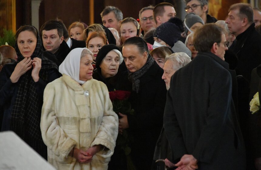 Церемония прощания с Инной Чуриковой завершилась в столице 26 фото