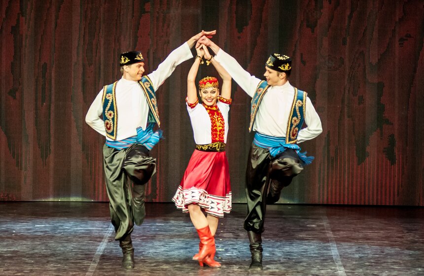 Ансамбль народного танца Игоря Моисеева отметил 77-летие 7 фото