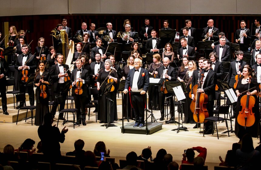 Симфонию № 5 Малера исполнили в рамках авторского цикла в "Зарядье" 15 фото