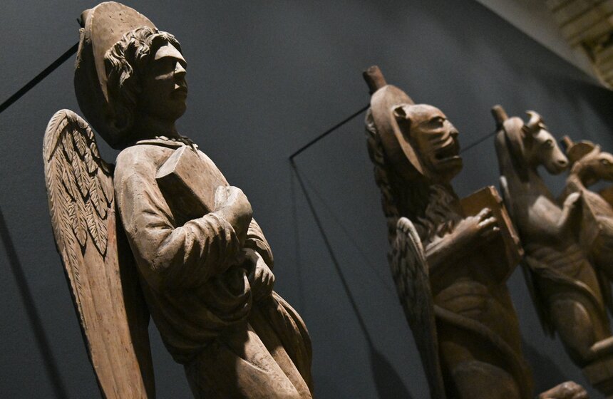 Выставка "Великое княжество. Сокровища Владимиро-Суздальской земли" открылась в Москве 6 фото