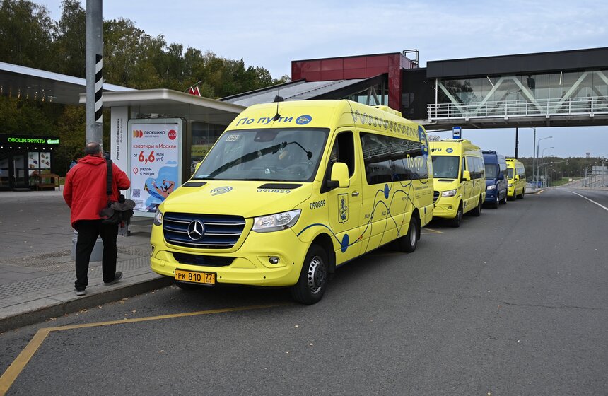 Сервису перевозок по требованию "По пути" исполнилось 2 года 1 фото