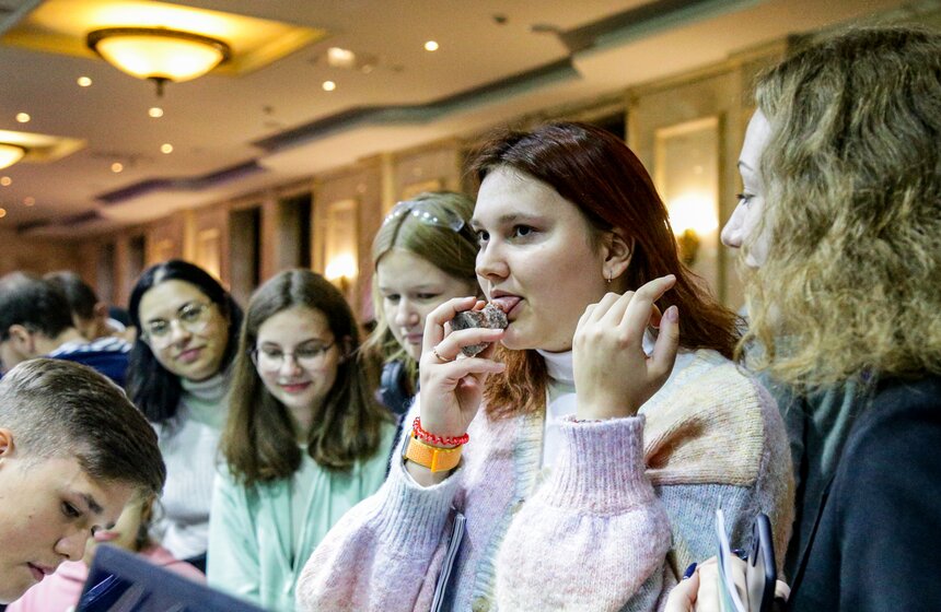 Всероссийский фестиваль науки прошел в библиотеке МГУ 9 фото