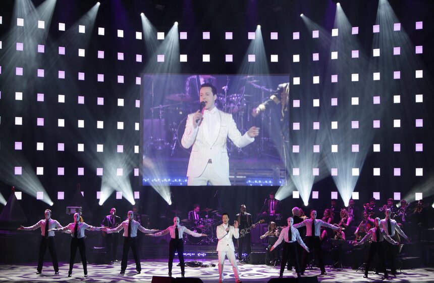 В "Крокус Холле" прошел юбилейный концерт Витаса 8 фото