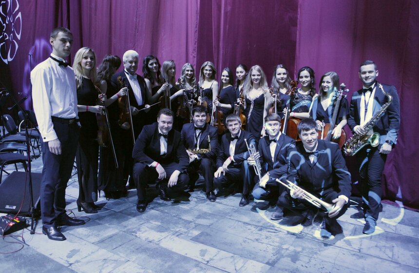 В "Крокус Холле" прошел юбилейный концерт Витаса 17 фото