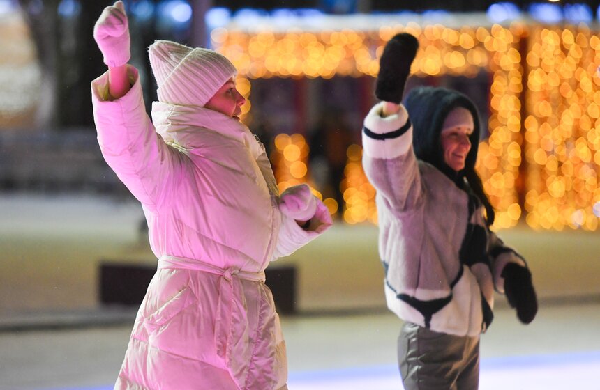 Тематическая вечеринка "Русский авангард" прошла на ВДНХ 8 декабря 13 фото
